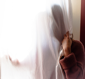 일상생활에서 대인기피증 증상을 극복하기 [마음상담 어플 트로스트]