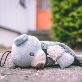 트라우마 테스트 – 사고 후 악몽을 꾸는 이유는? [심리상담 어플 트로스트]